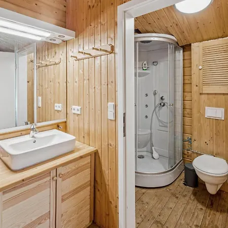 Amazing In With Kitchen *